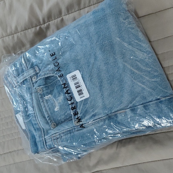 American Eagle Outfitters Super High Rise Baggy Straight Jeans - Picture 10 of 11